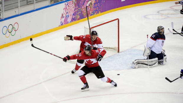 jamie-benn-celebrates-goal_bc.jpg